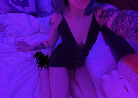 SuspiciousRavioli étoile adulte galerie