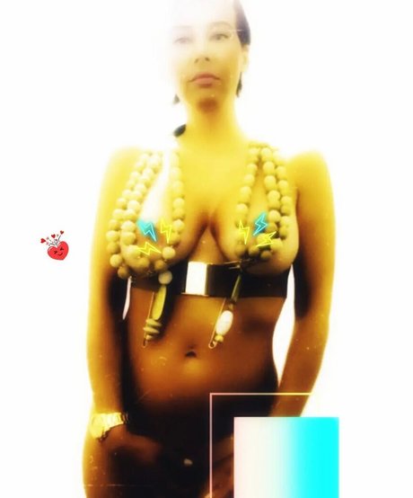 Valerie Senna haut étoile galerie