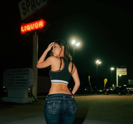 Ivy Erino modèle meilleur galerie