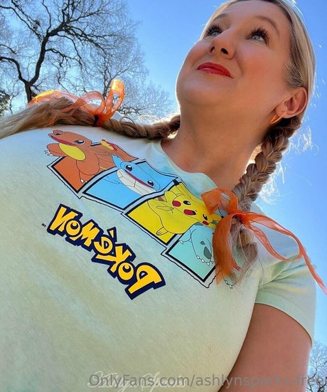 lingerie milf uniquementfans nu gratuit image