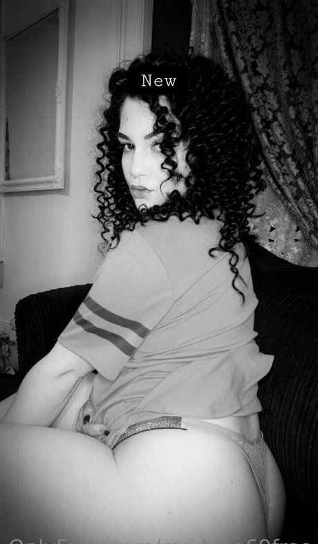 medeea69free modèle xxx collection