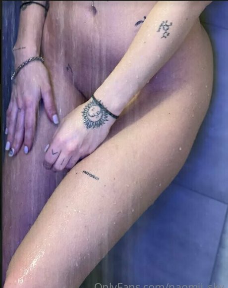 cutienaomi art modèle des photos