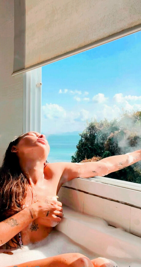 cutienaomi jolie star du porno photos