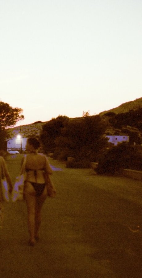 Aude a La Joie actrice nue collection