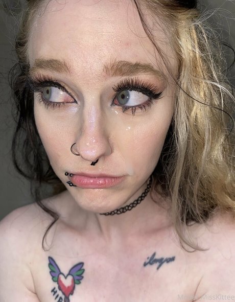 model misskittee92 xxx étoile collection