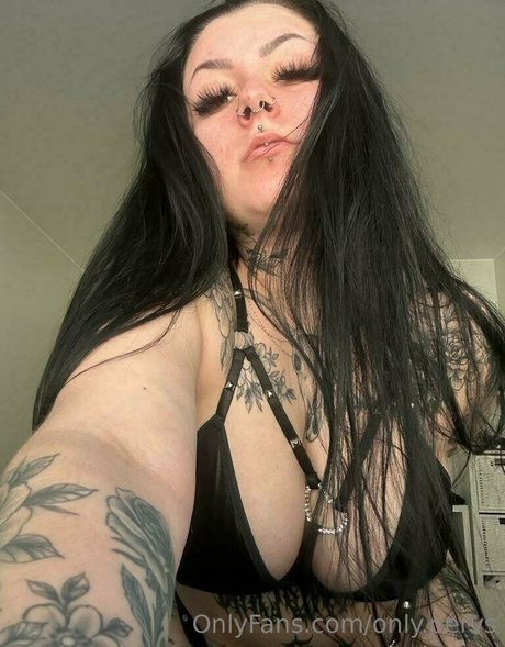 only pervs modèle gratuit images