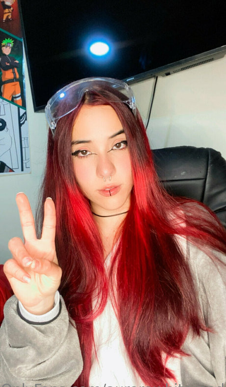 aurorawhitemodel actrice exclusive galeries