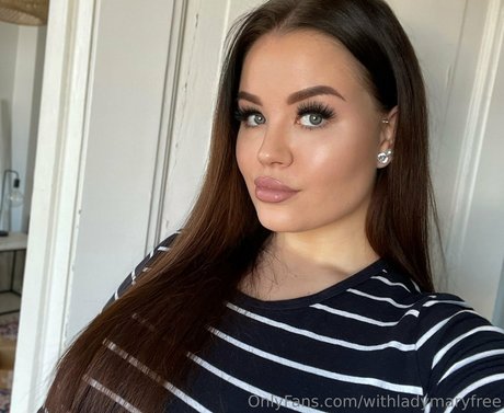 fétichisme des pieds ébène onlyfans haut gratuit img