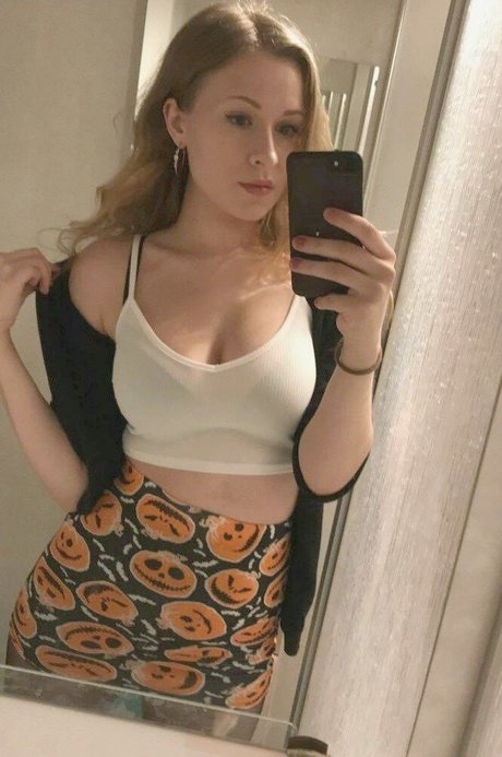 plage seins nus onlyfans art chaud photos