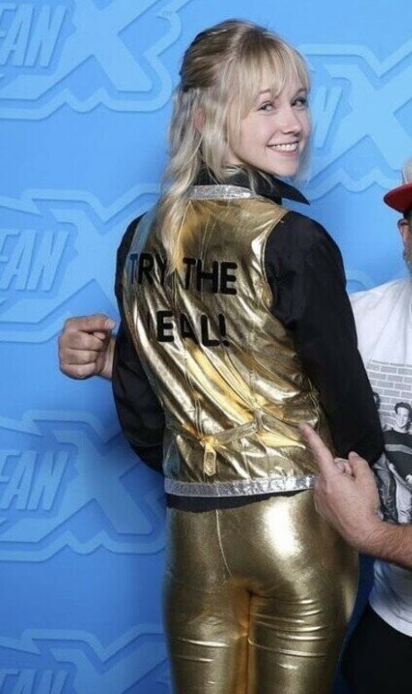 Kira Graceeee art star du porno img