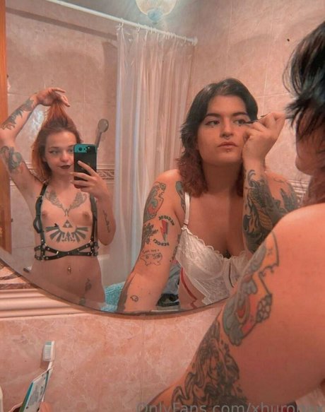 xhuronax beau modèle image