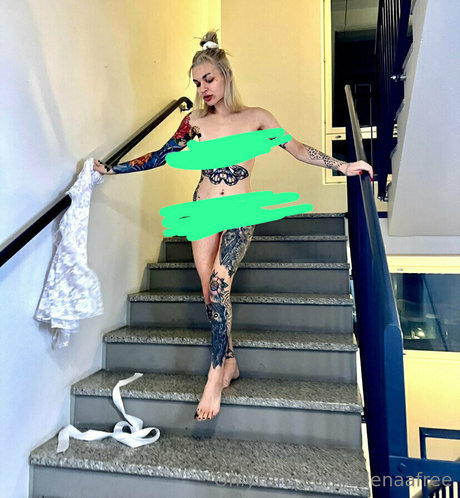 ellenaafree star du porno gratuit photos