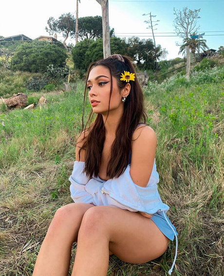 Angelica Jensen star du porno hd photo