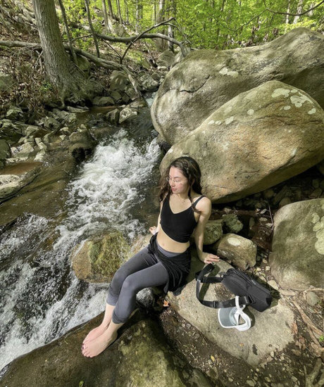 Mia Kerin jolie actrice images