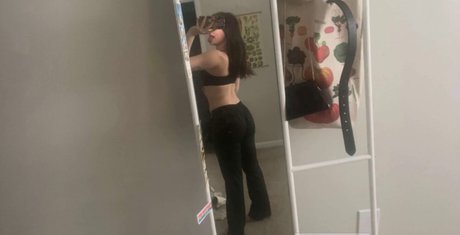 strip-tease blond uniquementfans hd parfaite image