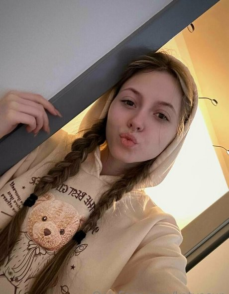 maigres petits seins onlyfans art pornographique photo