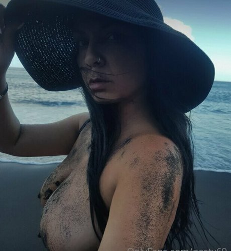 nesty69 nus de stars du porno des photos