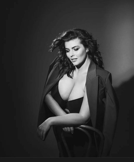 fétichisme des pieds ébène onlyfans jolie adulte img