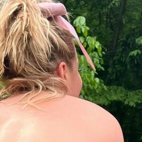 fans de grandes filles uniquement nu parfait photo