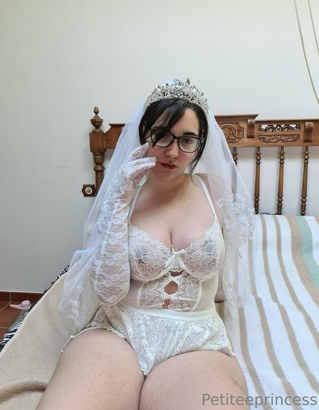 cul écarté onlyfans assez hd photos