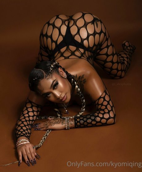 kyomiqing modèle chaud galeries