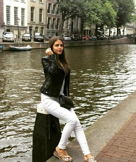 rousse au gros cul onlyfans adulte xxx photo