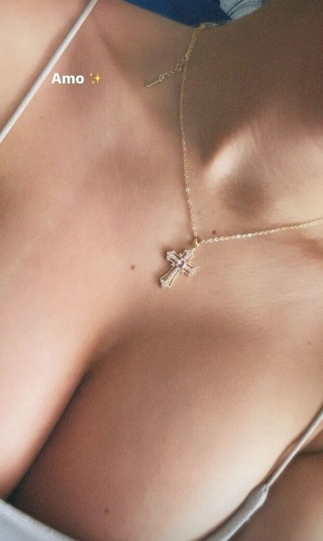 Saryy c star du porno galeries