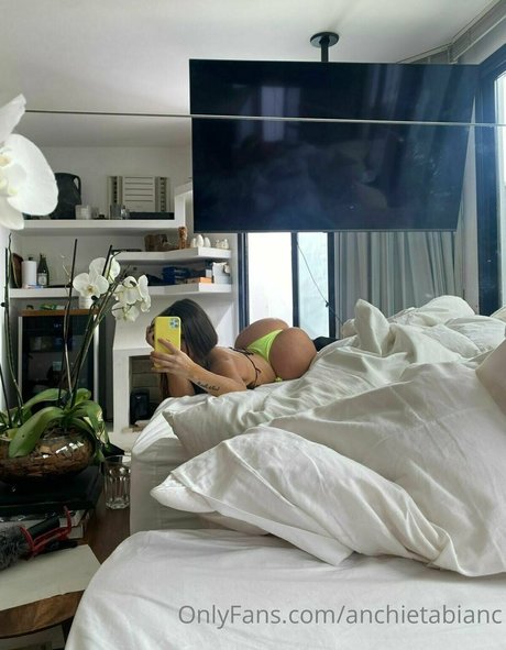 Bianca Anchieta jolie actrice image