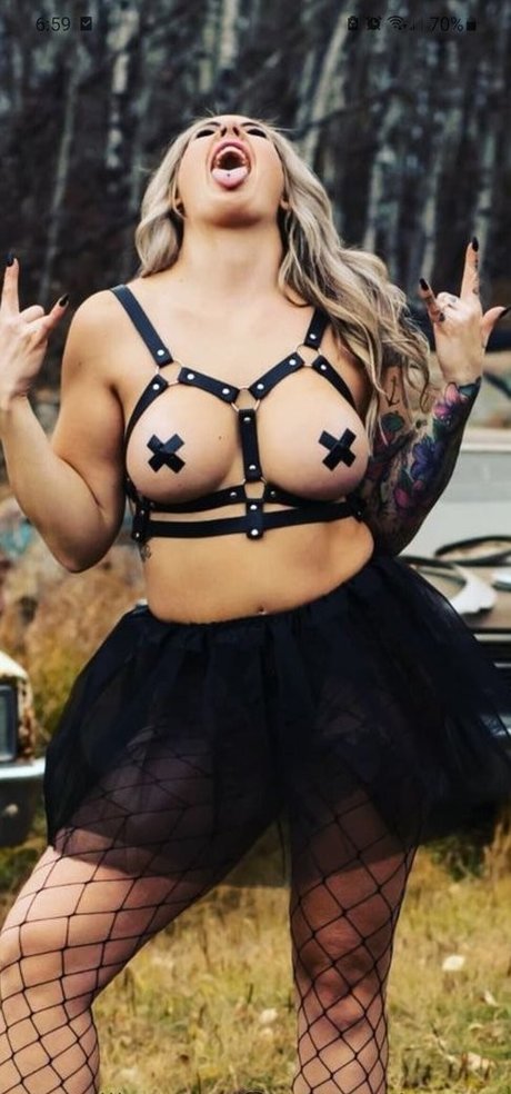 Kylie J Beech star du porno hd photo