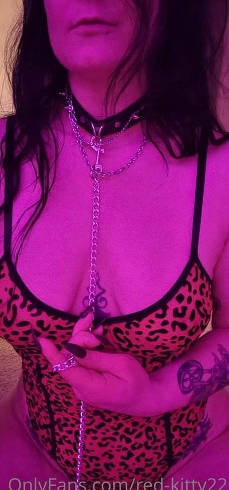 red kitty22 modèle artistique collection