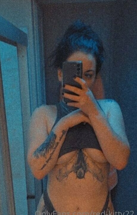 red kitty22 actrice érotique images