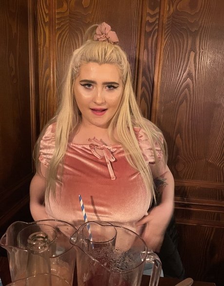 shiofficialxox actrice artistique photo