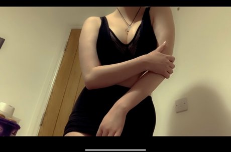 trio asiatique onlyfans exclusivité pornographique des photos