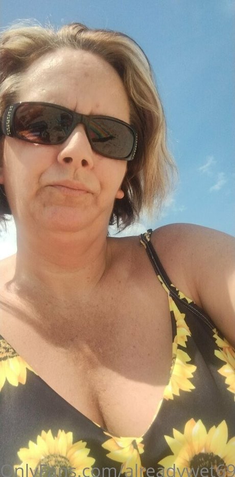 alreadywet69 nus star du porno image