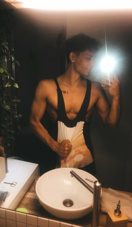 battyboyfree modèle pornographique des photos