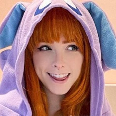 cosplay chatte onlyfans nus de haute qualité photo