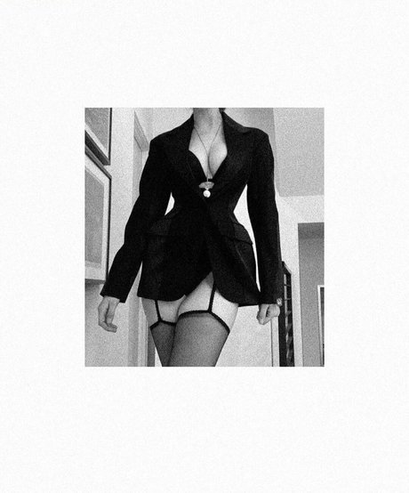 fans de gothique asiatique uniquement nu chaud photo