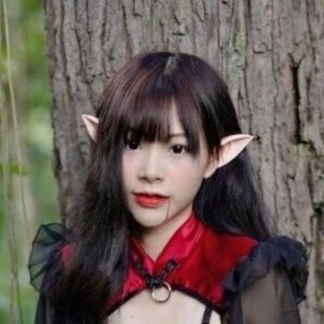 Meeyokko actrice pornographique img