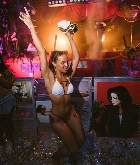 Patricia Pestana art étoile image