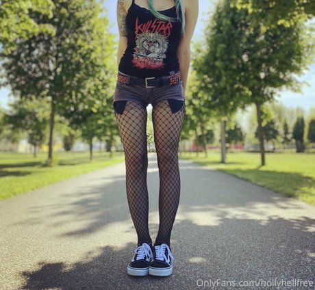 hollyhellfree star du porno chaude des photos