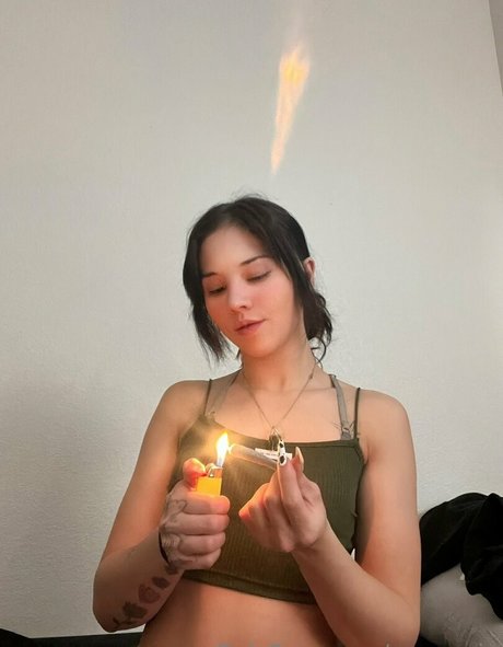 xoeganja jolie actrice galerie