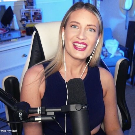 pom-pom girl asiatique onlyfans gratuit exclusif photos