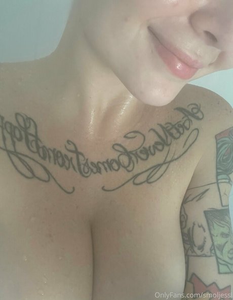 bbw épais uniquementfans nu image