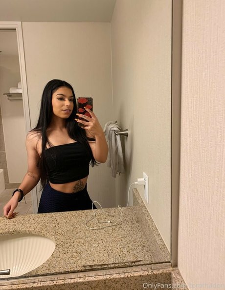 torothadon star exclusive photos