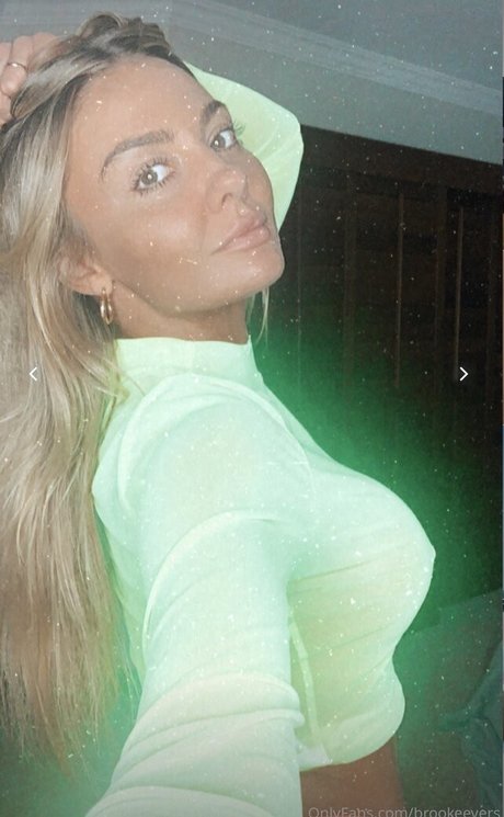 Brooke Evers jolie actrice des photos