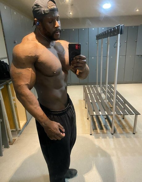 pleasure12368 art star du porno galerie