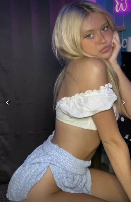 lingerie blanche onlyfans hd parfaite photos