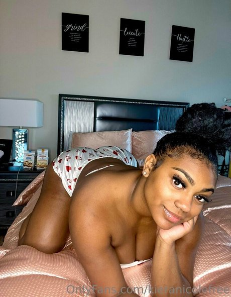 kieranicolefree haut modèle galeries