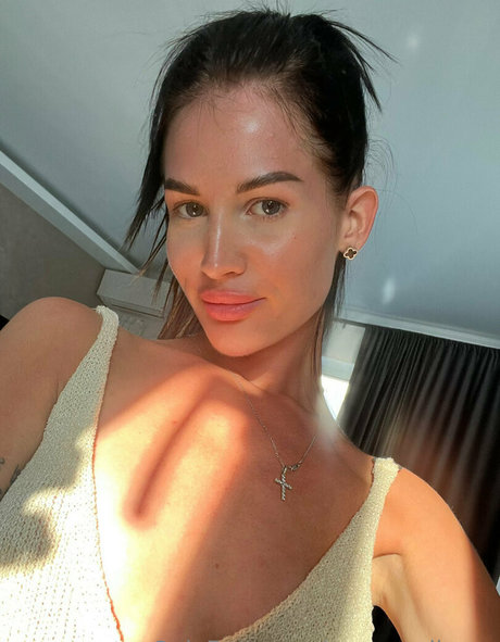 actrice onlyfans nu meilleur photos