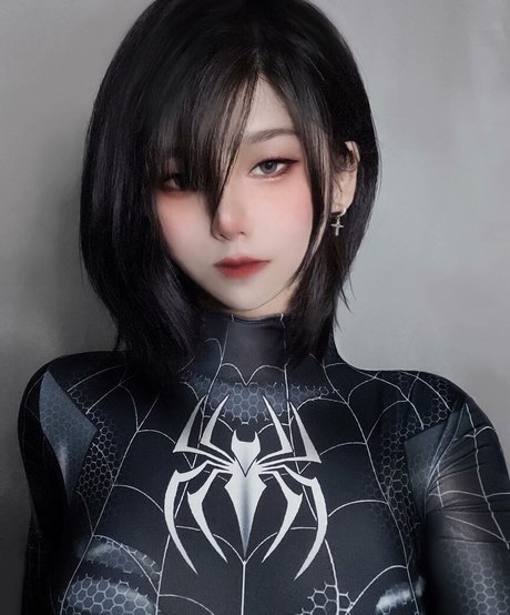 Aveline Tetsuya étoile de l'art galeries